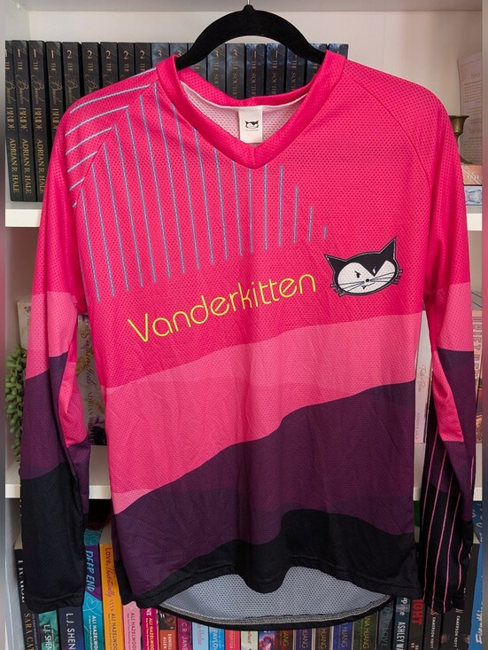 Lrg Tops - Hot Pink mountain bike long sleeve jersey